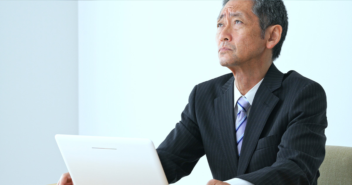 会議室の後方席でオンライン会議の声が聞こえない？スピーカー音量問題の解決策とは